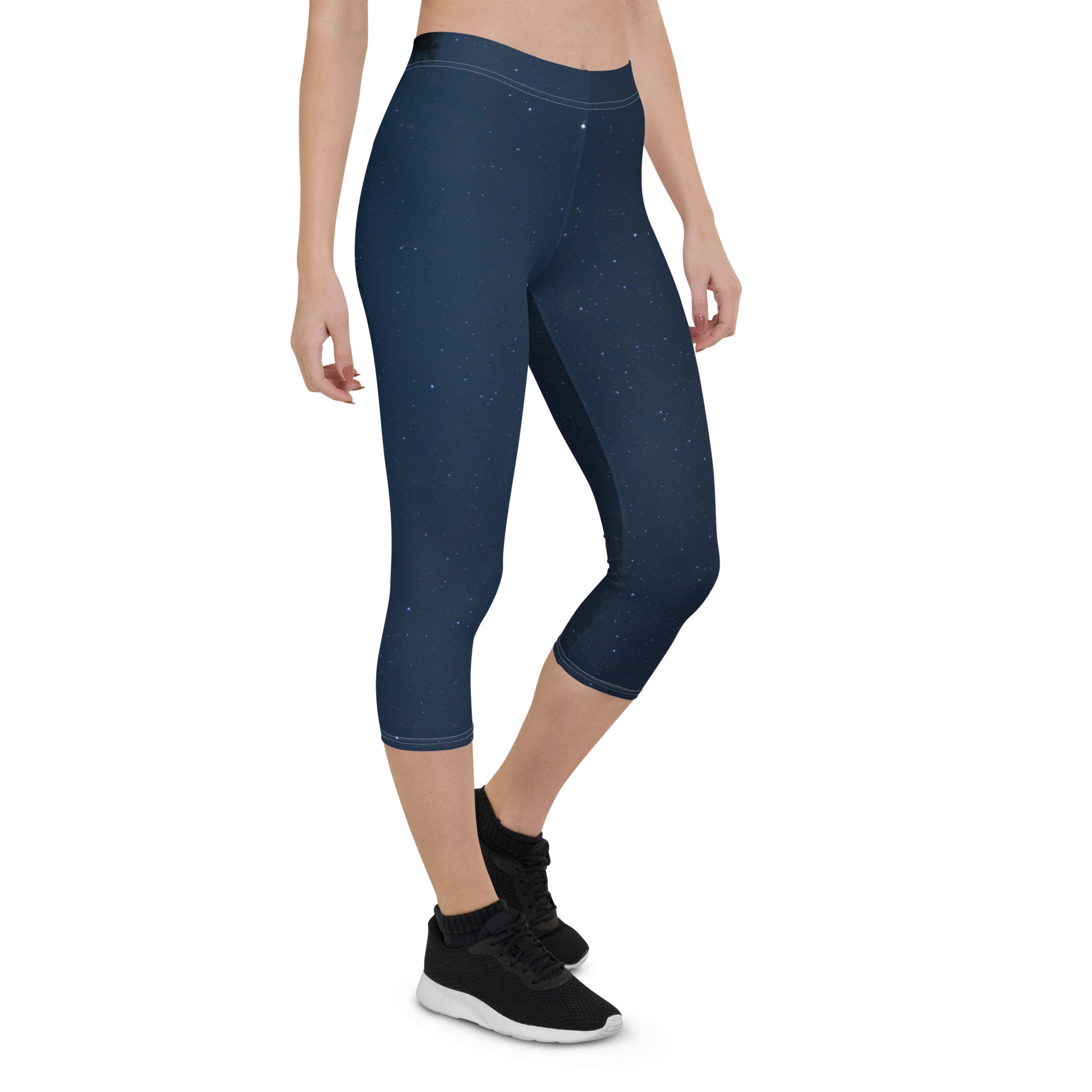 Product mockup- capri leggings UK